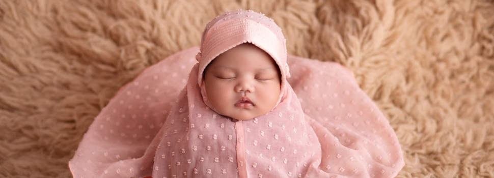 Inspirasi Foto Newborn Bertema Islami