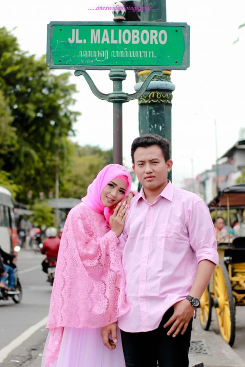 Romantic Pre-Wedding in Jogjakarta