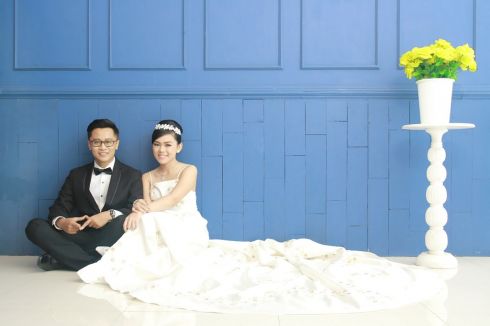 Pre-Wedding Indoor Photoshot